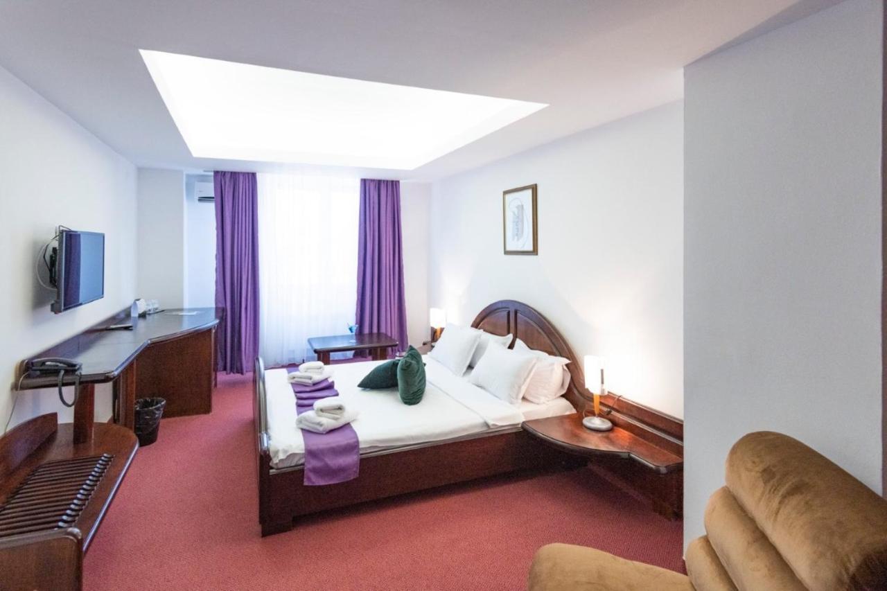 Hotel Randy Констанца Екстер'єр фото